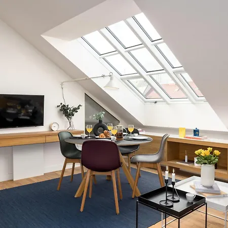 Prague Days - One Bedroom Apartment With Workspace And Tv